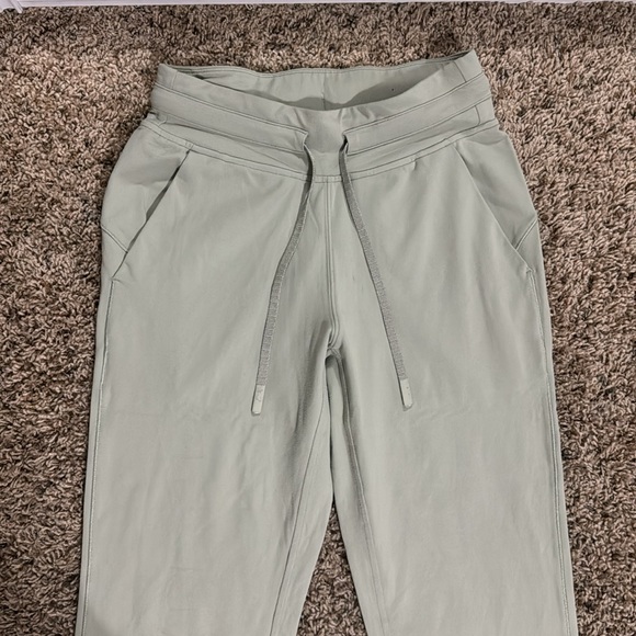 Lululemon Sweatpants - Picture 2 of 8